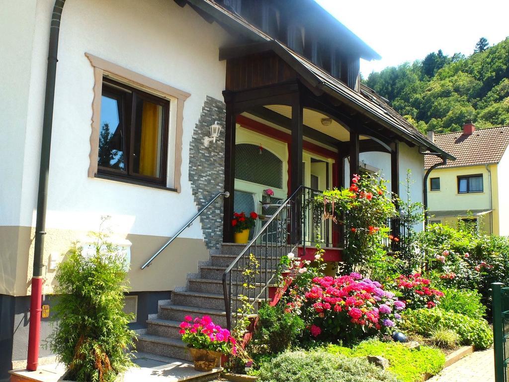 אוברקירש Gaestehaus Hermine מראה חיצוני תמונה